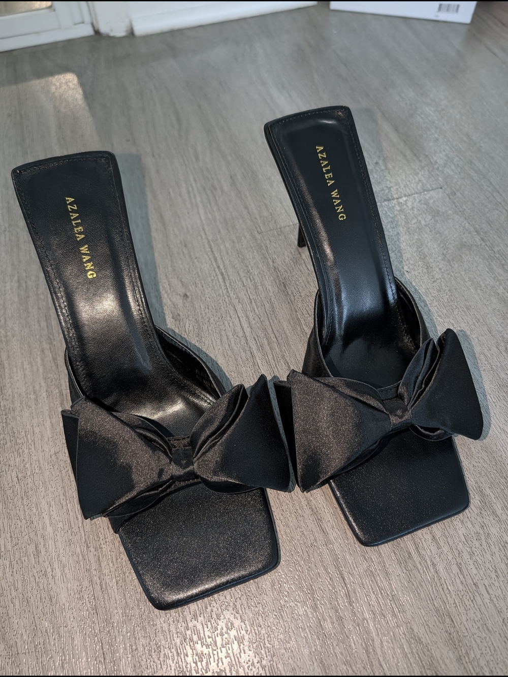 Azalea Wang Black Bow Square-Toe Heels